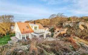 Amazing Home In Rönnäng With Sauna Rönnäng